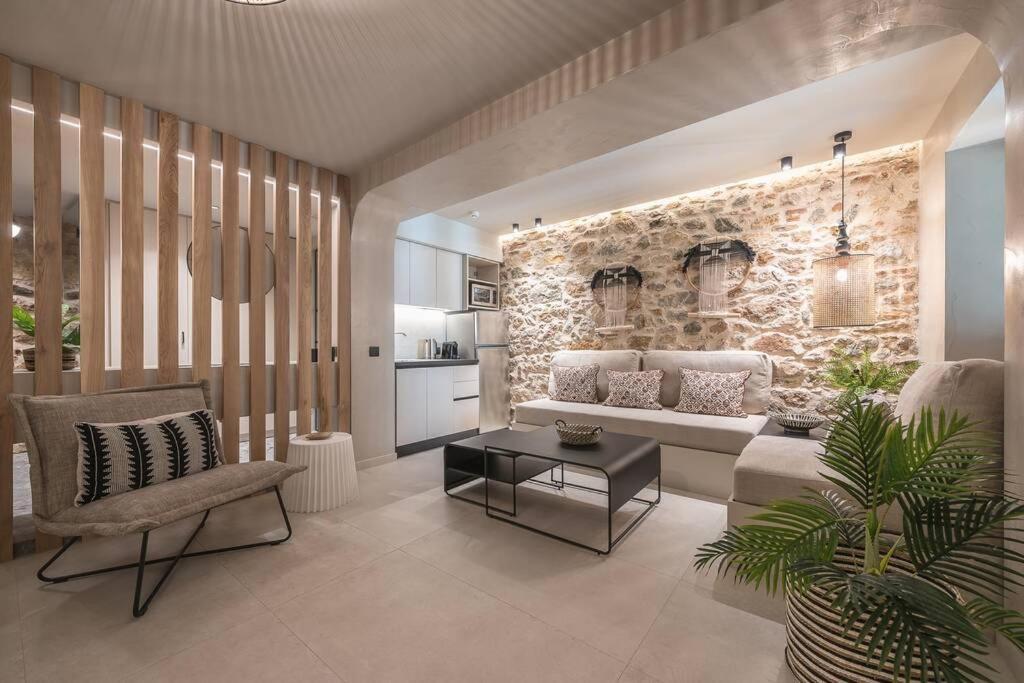 Apollonos 28 Luxury Suites Atina Dış mekan fotoğraf