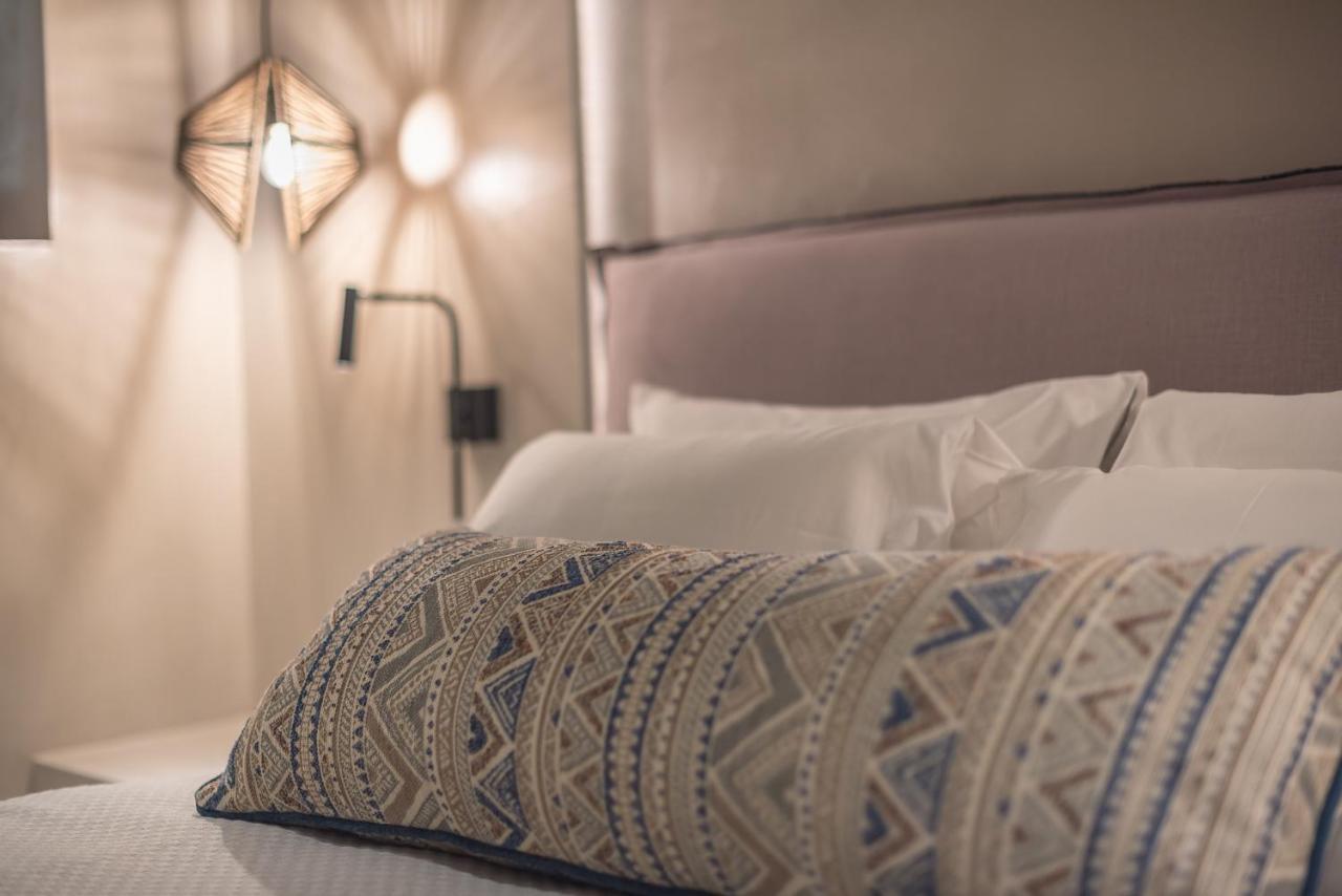 Apollonos 28 Luxury Suites Atina Dış mekan fotoğraf